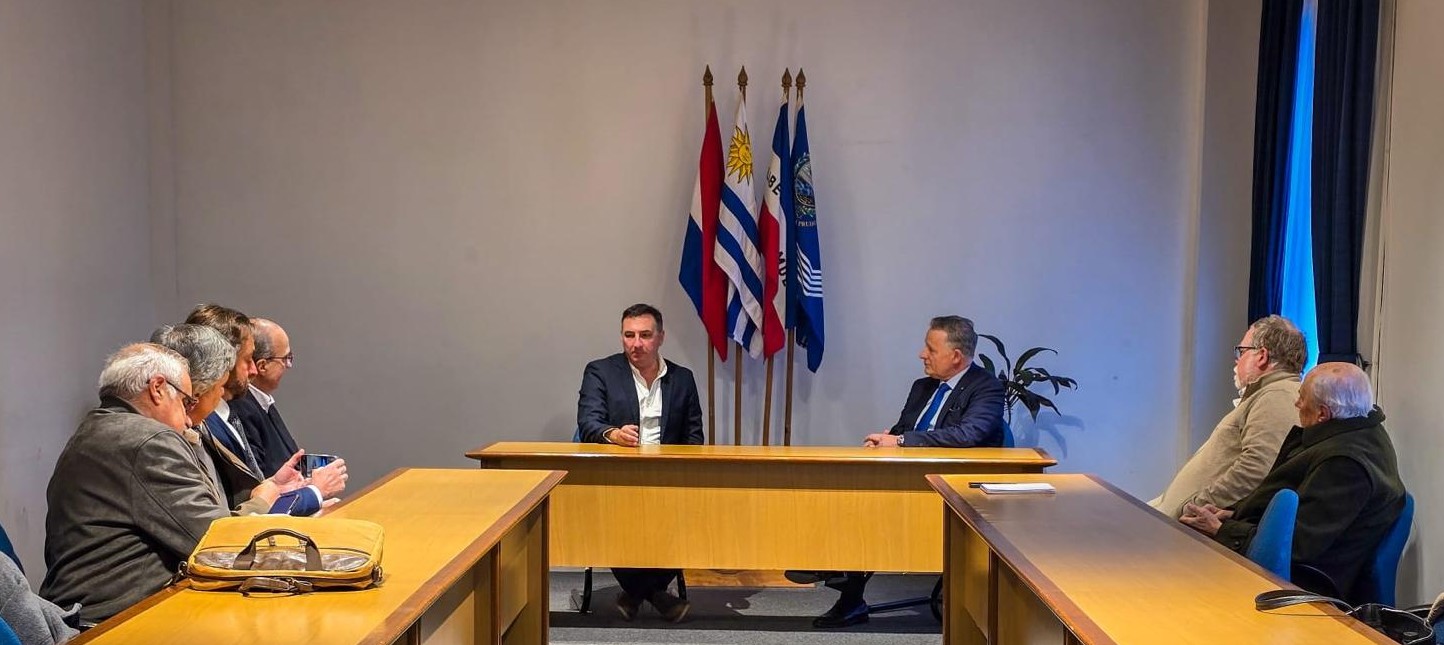Intendente Albisu recibió al Embajador de la Soberana Orden de Malta en Uruguay Intendente Albisu recibió al Embajador de la Soberana Orden de Malta en Uruguay