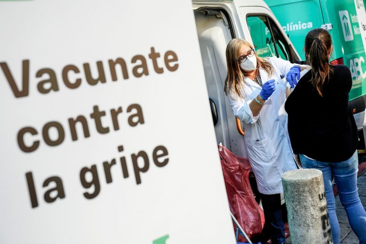Más de 100.000 personas se vacunaron contra la gripe Más de 100.000 personas se vacunaron contra la gripe