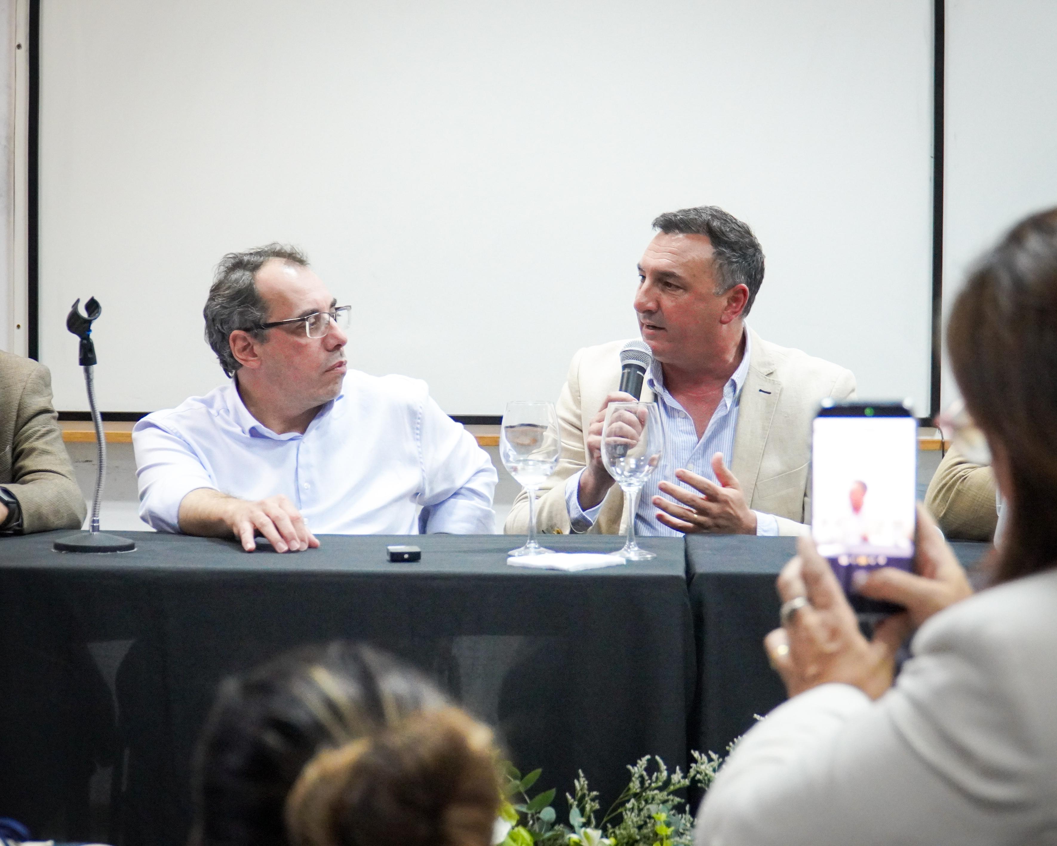 Albisu destacó el lanzamiento del Vademécum como un paso histórico para posicionar las termas uruguayas en el mundo Albisu destacó el lanzamiento del Vademécum como un paso histórico para posicionar las termas uruguayas en el mundo