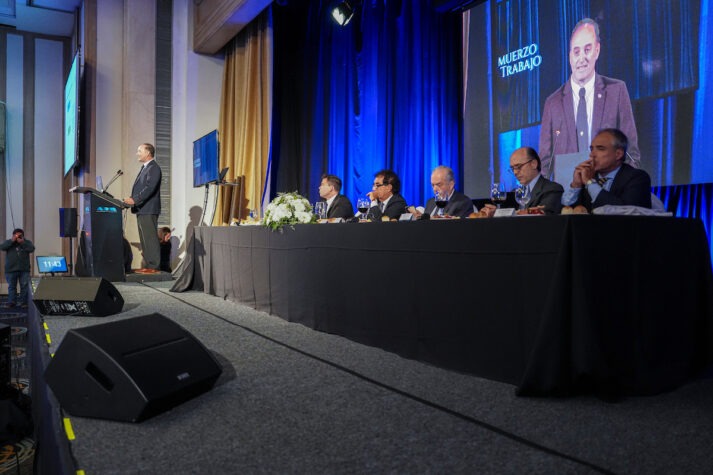 Cámaras empresariales apoyan iniciativa del Gobierno para mejorar competitividad Cámaras empresariales apoyan iniciativa del Gobierno para mejorar competitividad