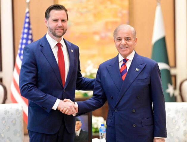Irán y EE. UU. inician negociaciones directas en Islamabad con Pakistán de mediador Irán y EE. UU. inician negociaciones directas en Islamabad con Pakistán de mediador