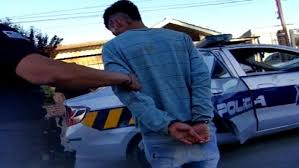 Policiales: ⦁ HURTO EN VIVIENDA.⦁ PERSONA DETENIDA. Policiales: ⦁ HURTO EN VIVIENDA.⦁ PERSONA DETENIDA.