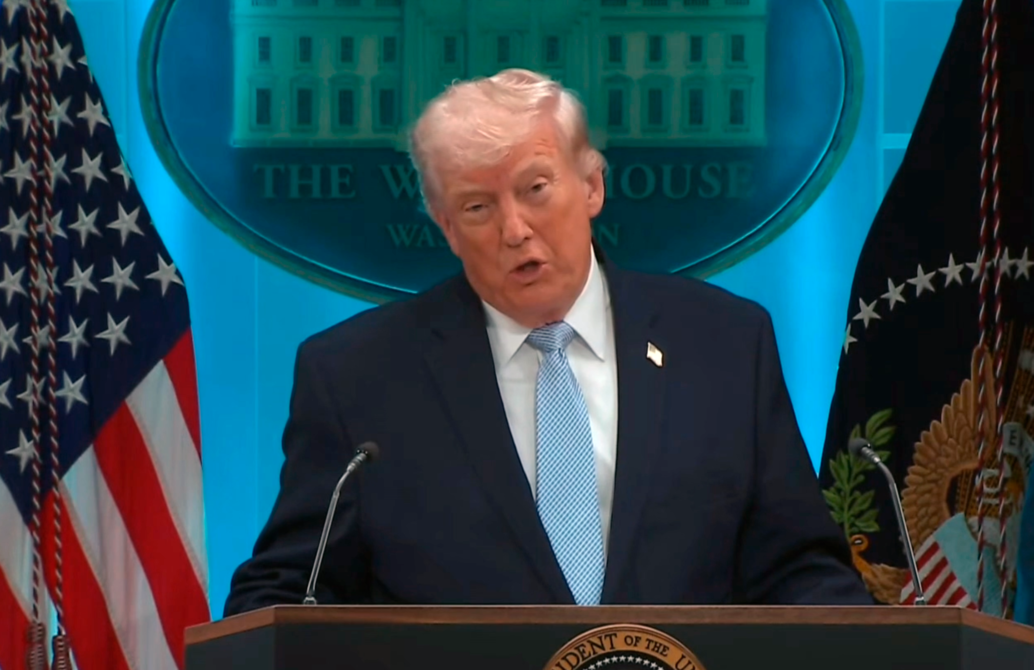 Trump pide represalias para medios por publicar filtraciones sobre operativo en Irán Trump pide represalias para medios por publicar filtraciones sobre operativo en Irán