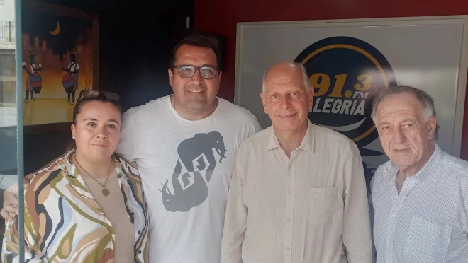 La visita a la Radio del Dr Gustavo Salles Partido Identidad Soberana