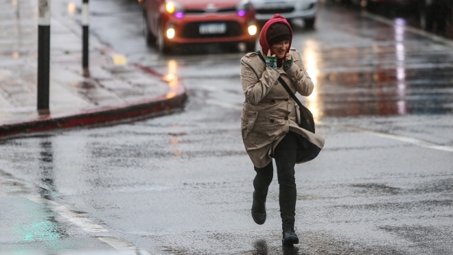 Inumet emitió doble alerta naranja y amarilla para casi todo el país por lluvias y tormentas