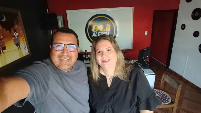 La visita a la Radio de la Contadora Ana Verne parte del equipo del Dr Álvaro Lima Candidato a la Intendencia de Salto por el Frente Amplio