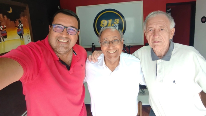 La visita a la Radio del Maestro Ramón Fonticiella Candidato a la Intendencia Salto, entrevista y mensaje final rumbo al 11 de mayo