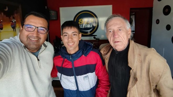 Nos visitó el Ciclista Lautaro Ferreira contando sobre su viaje a Bélgica y donde vos podes colaborar a perseguir sus sueños comprando un Bono de 100 pesos al 091 723 501