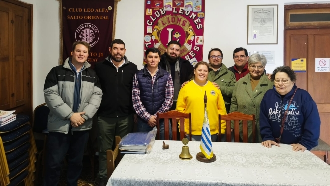 El Club de Leones Salto los Azahares renovó autoridades en el año de su 33 Aniversario de fundación.