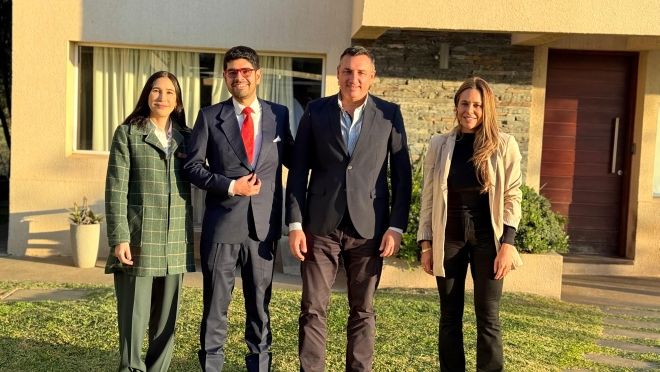 Albisu comienza a tender puentes con otro países y suma a Vera Facchín al equipo de Cooperación Internacional