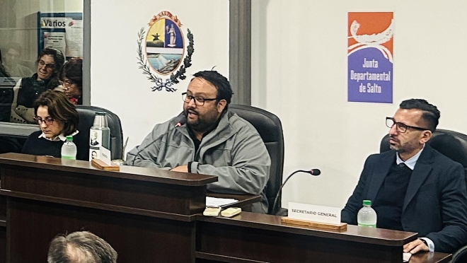 Junta departamental de Salto: 1° Sesión extraordinaria presidida por el Dr. Enzo Molina Franchini