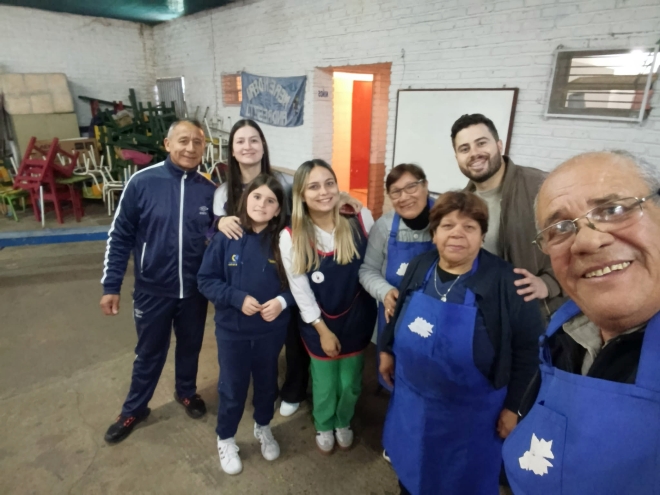 Tarde con Alegría y jugutes. Merendero Andresito Filial del Club de Leones Salto