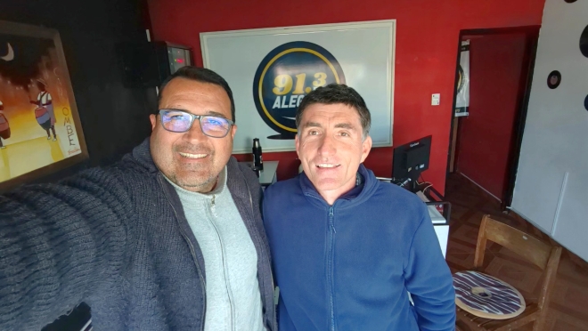 La visita a la Radio del Diputado por el Frente Amplio Dr Álvaro Lima