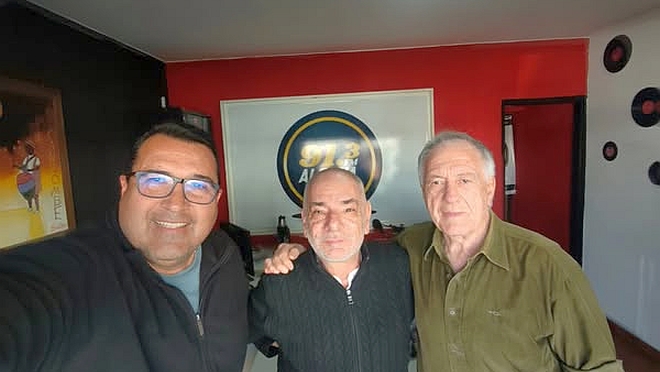 La visita a la Radio del Senador del Frente Amplio Eduardo Antonini