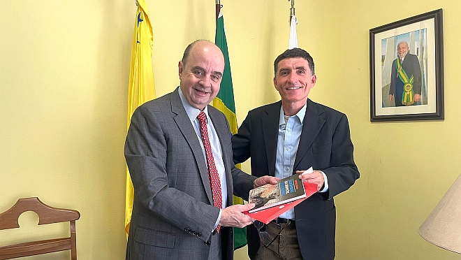 Reunión con el Embajador de Brasil en Uruguay, Marcos Raposo Lopes