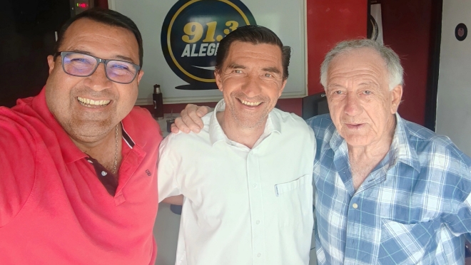 La visita a la Radio de Carlos “Talo” Lura Presidente del Salto Automóvil Club