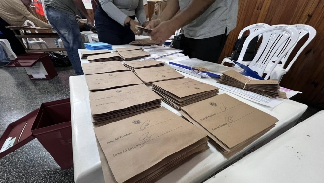 Publicación de Adeoms: Triunfo de la Lista 1966 de Juan Carlos Gómez Publicación de Adeoms: Triunfo de la Lista 1966 de Juan Carlos Gómez