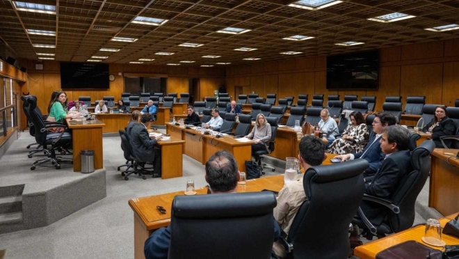 Por el Dr. Alvaro Lima- Diputado del FA en Salto: La comisión de Frontera Uruguay – Argentina recibió a las Juntas Departamentales de Paysandú y Río Negro.