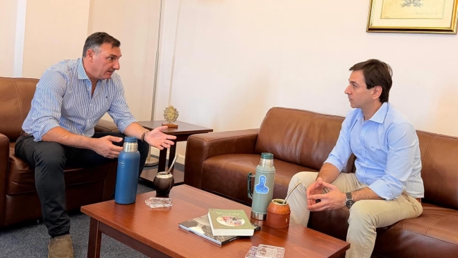 Por Pablo Constenla: Puesta a punto con el intendente @carlosalbisu para alinear prioridades