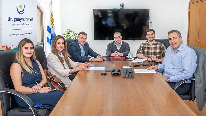 Albisu cumplió intensa agenda en Montevideo en busca de inversiones y desarrollo para Salto