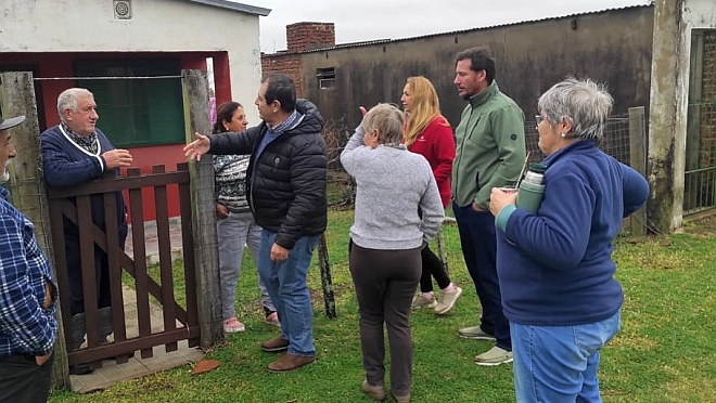 Tras el temporal de granizo: Galliazzi y Mainardi visitaron Sarandí de Arapey para evaluar daños y coordinar asistencia