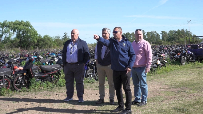 Autoridades del Gobierno de Salto recorrieron distintas dependencias para evaluar condiciones de trabajo y seguridad